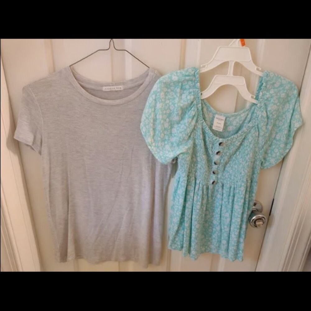 Pair of girls 10/12 tops - Arizona Jeans